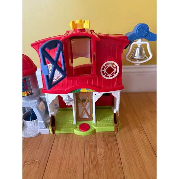 Fisher-Price Little People Toddler Learning Toy Caring for Animals Farm Playset - Picture 5 of 8
